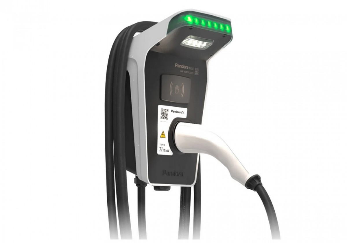 ЗАРЯДНАЯ СТАНЦИЯ Pandora MINI 711C GB/T (встроенный кабель) [6032102]