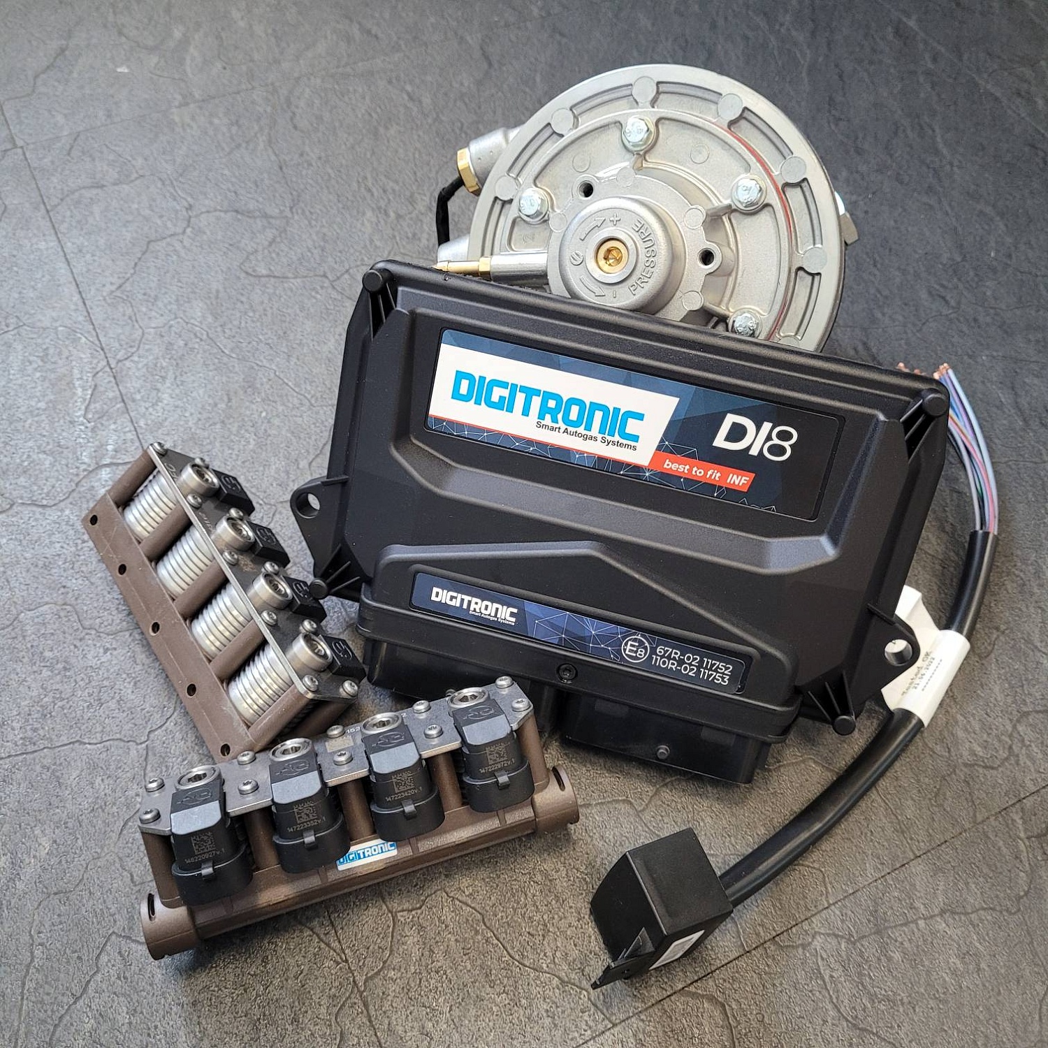 Nissan Patrol 5,6L / 2012 / Монтаж ГБО